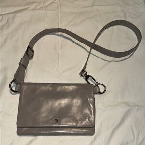Hobo International Winn Belt Bag in Light Grey Retail $138.00 Pristine